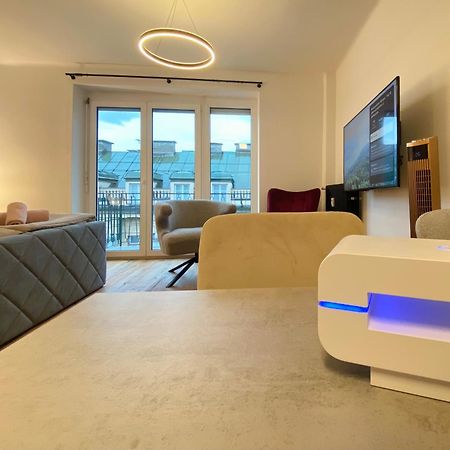 Bamo Studio - City Living Downtown Клагенфурт Екстериор снимка