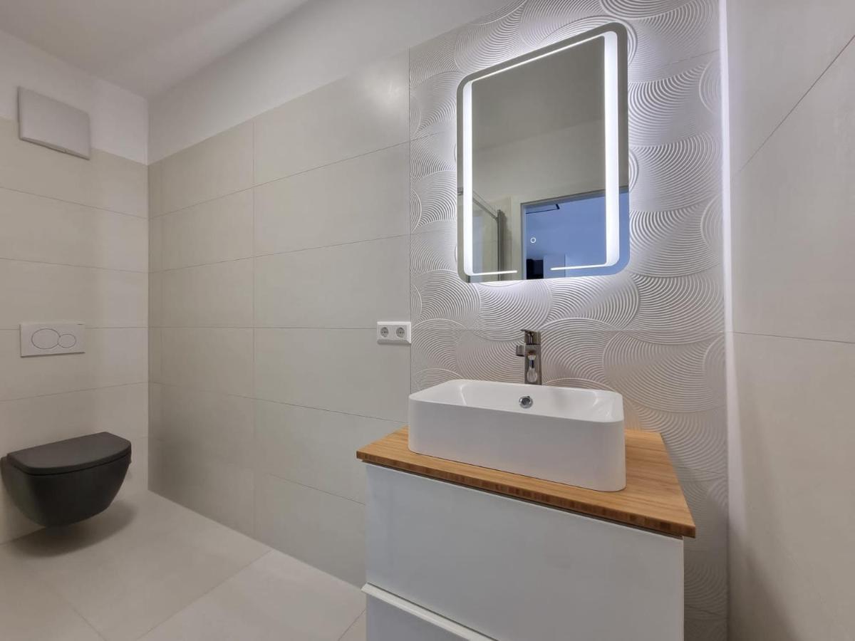 Bamo Studio - City Living Downtown Клагенфурт Екстериор снимка