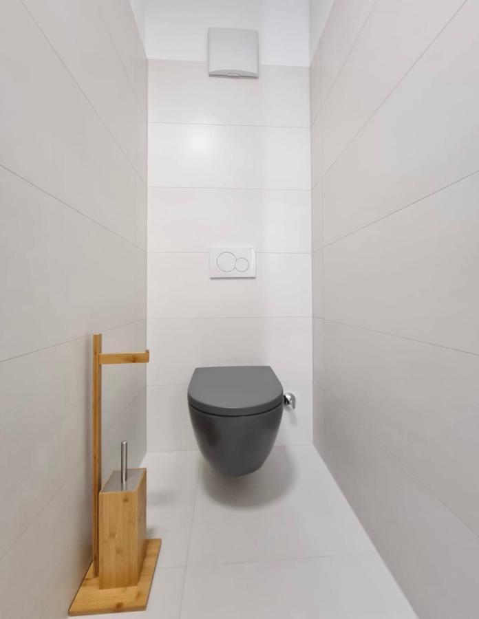 Bamo Studio - City Living Downtown Клагенфурт Екстериор снимка
